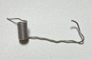 自作のキックバネ